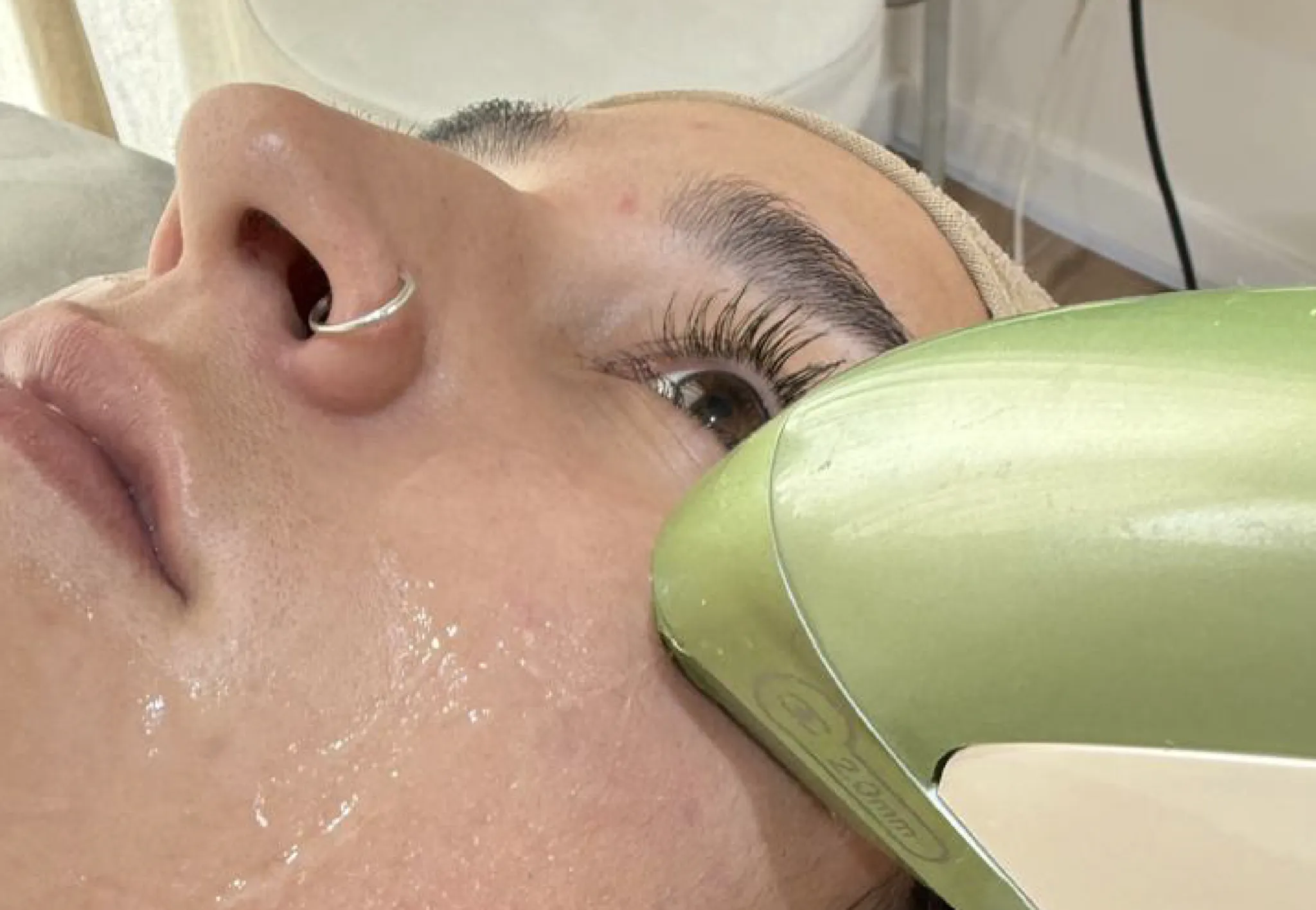 Higiene facial Anti Age realizada en Estudio Gaby B