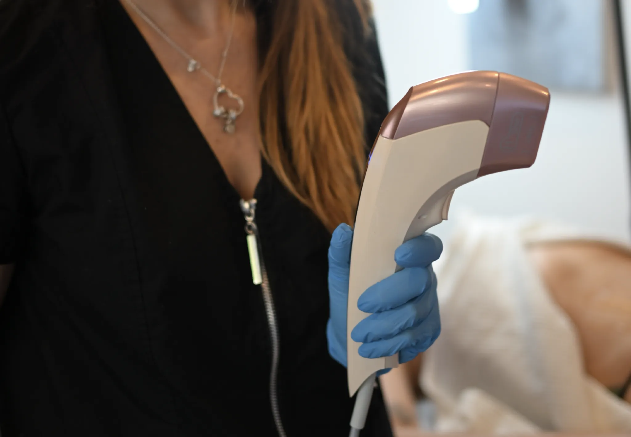 Aplicación de tecnología corporal Dermo Health